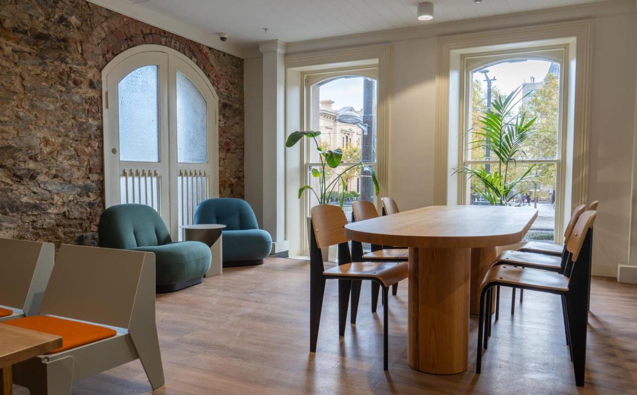 Comfy Stay At Switch Living In The Centre Of Adelaide Exterior photo